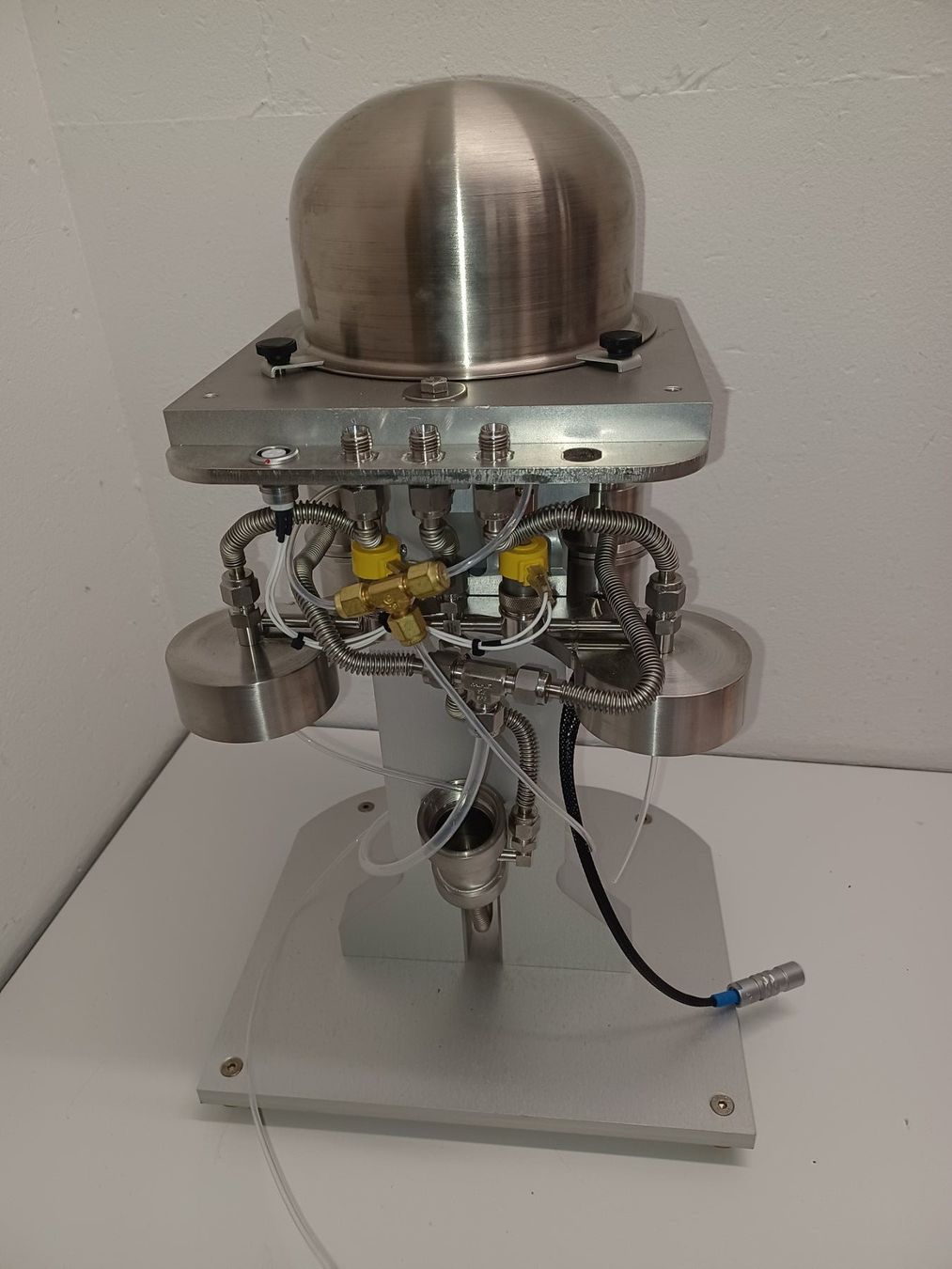 Accessori da laboratorio: Vapor Sorption Analyzer System – Usato da Niederdorf venduto da LeptonAG_Labor 2