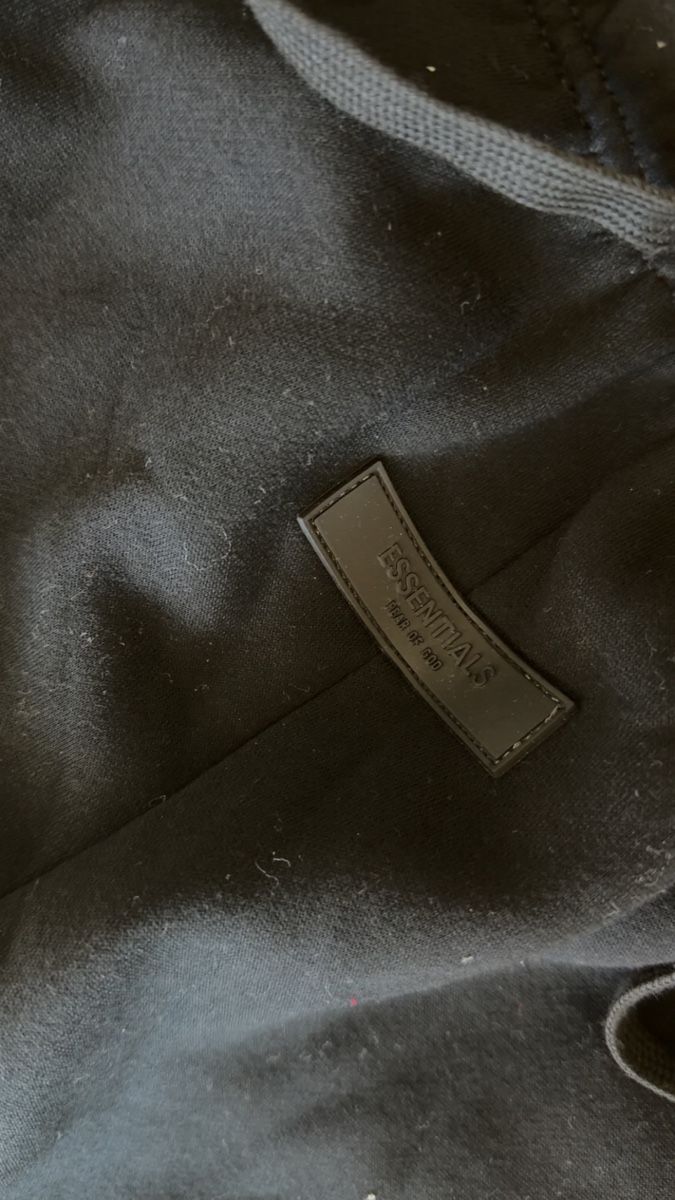 Fear of God Pantaloni: Fear of god essentials trainerhose – Usato da Pieterlen venduto da sam_58jm 2