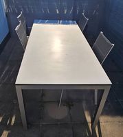 Table d'extérieur, 220 x 90 cm, plateau HPL