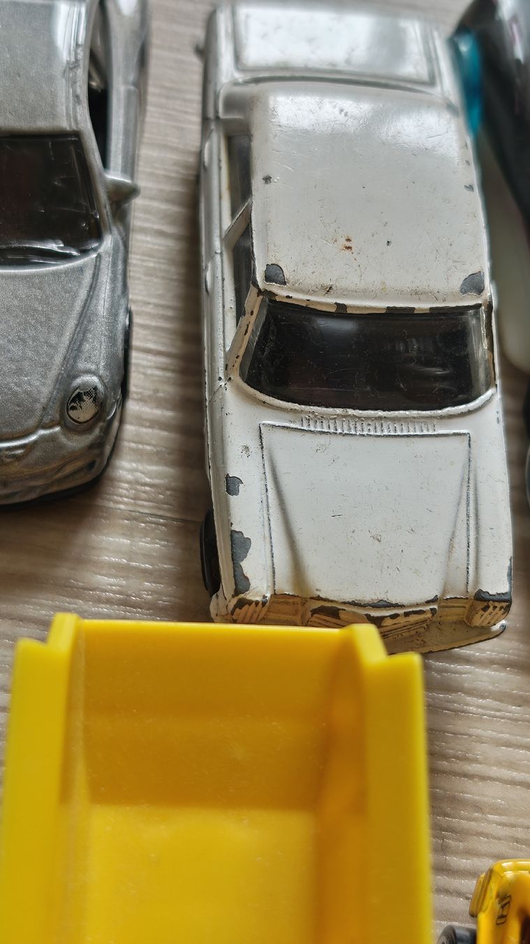 Modellini d'auto: Modellautos von Siku, Matel usw – Usato da Effretikon venduto da Superkarin7 4