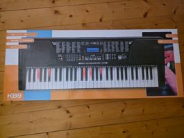 Keyboard KB9, 61 Tasten, neuwertig - Musikalischer Herbst!