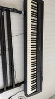 Yamaha P-95  Piano numérique 88 touches avec support