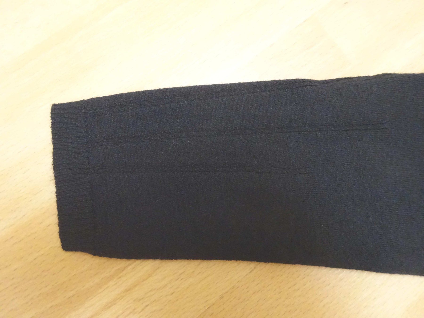 Maglioni & Felpe: Innocenti - Pullover - schwarz - Grösse 38 – Usato da Zofingen venduto da Justizia_01 3