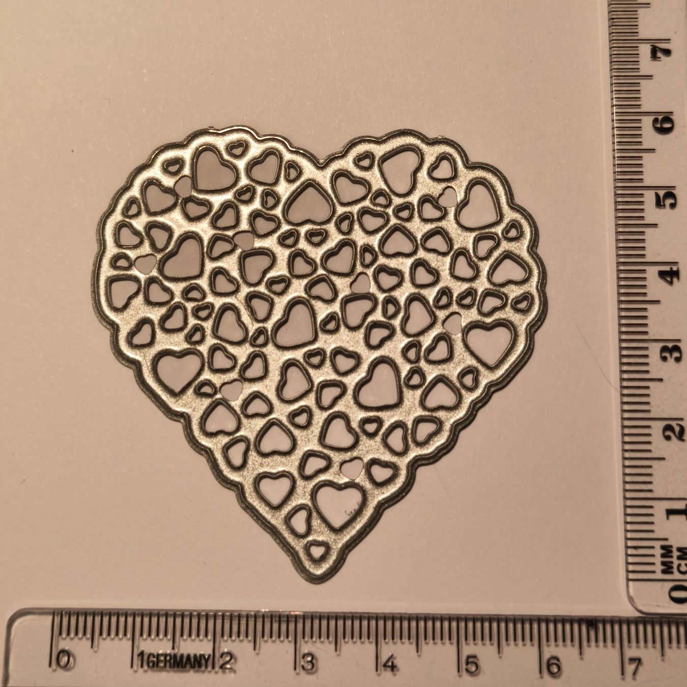 Sciablone: Stanzformen "Amour" – Usato da Frauenkappelen venduto da 77Adi