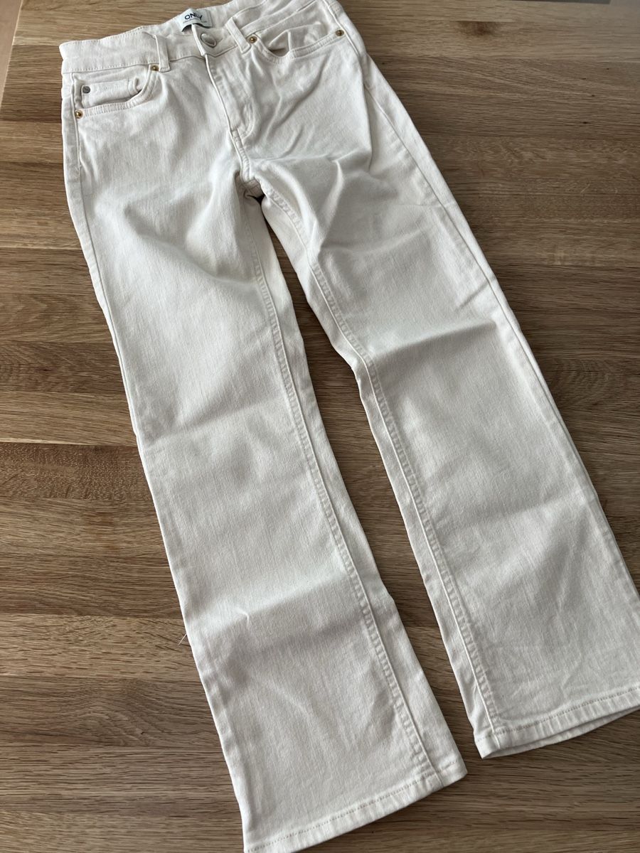 H&M Ensembles coordonnés: Mädchen Kleiderpaket Gr. 146/152 – D'occasion à Wattenwil par blackburry3025 2