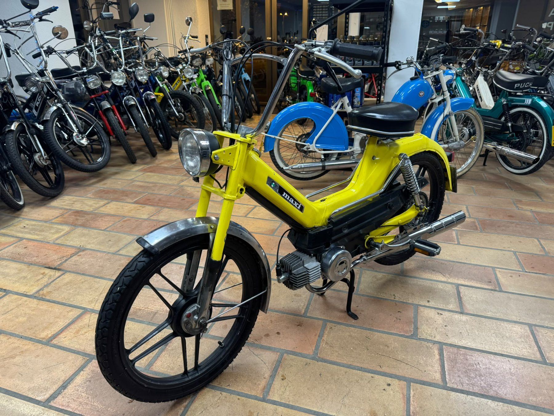 Puch Ciclomotori: Puch Maxi S mit Ausweis – Usato da Schmerikon venduto da Mofaparts 2