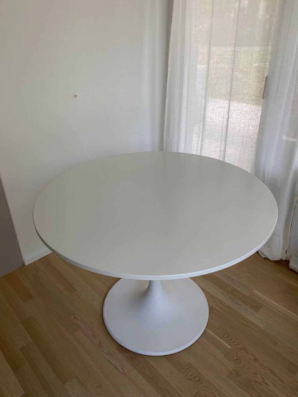 Ikea Tavoli: Tisch Docksta Ikea – Usato da Uster venduto da Elisa_Leggeri 1