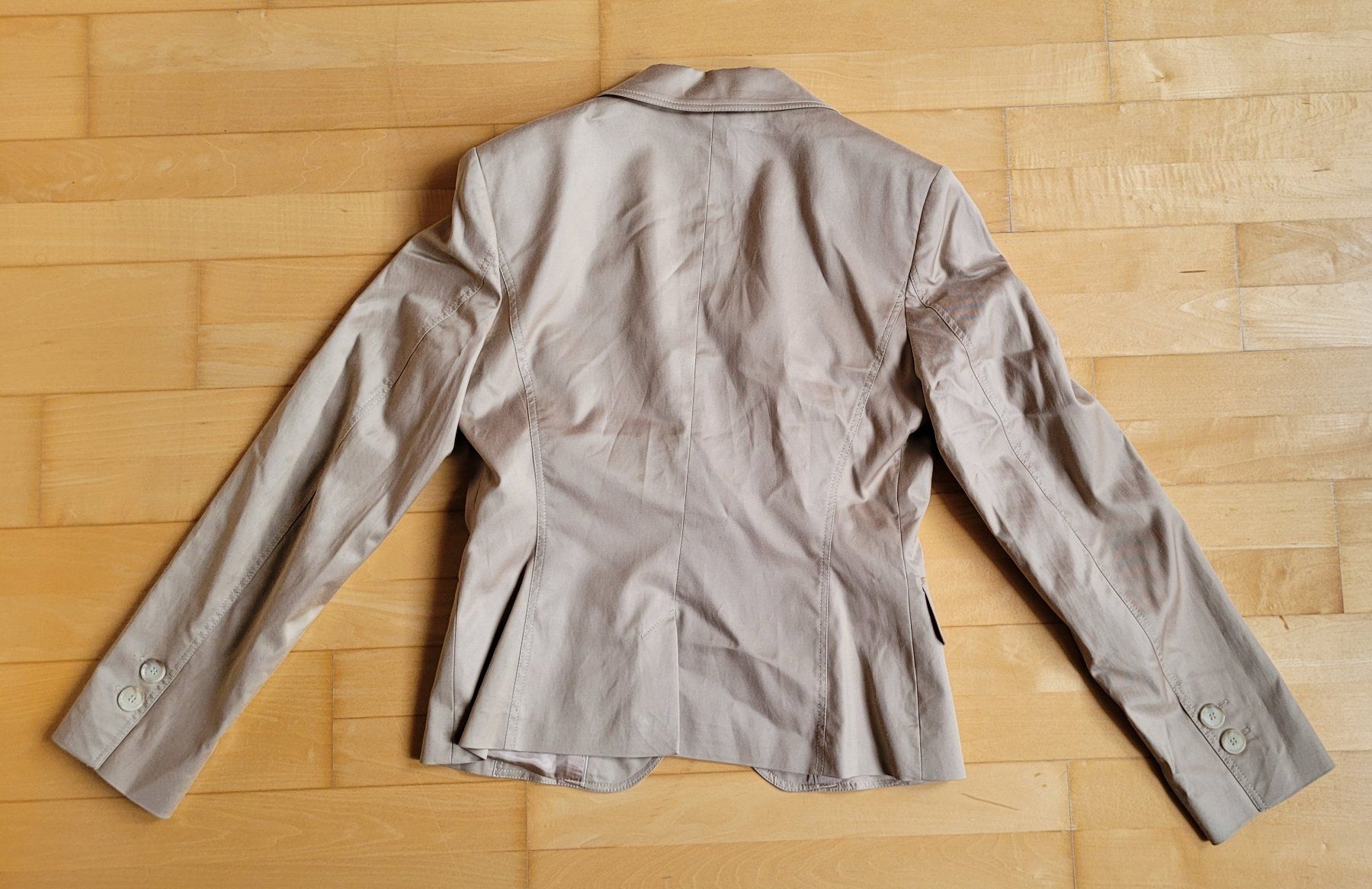 Esprit Giacche: Esprit collection Blazer beige Gr. 38 – Usato da Widnau venduto da kerstinlo 2
