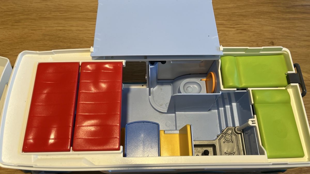 Playmobil Spielzeuge: Playmobil 6671 Summer Camper – Gebraucht aus Fleurier von Carolina_11 3