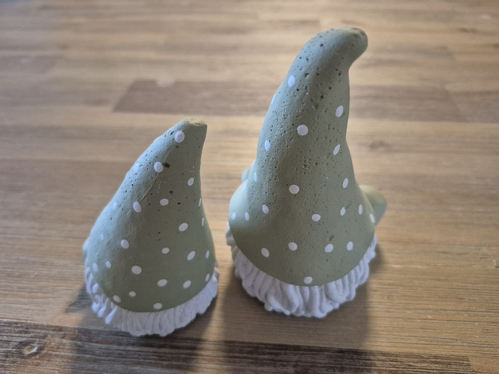 Tutte le decorazioni: 2 Betonfiguren Zwerge – Usato da Gerlafingen venduto da nila44 1