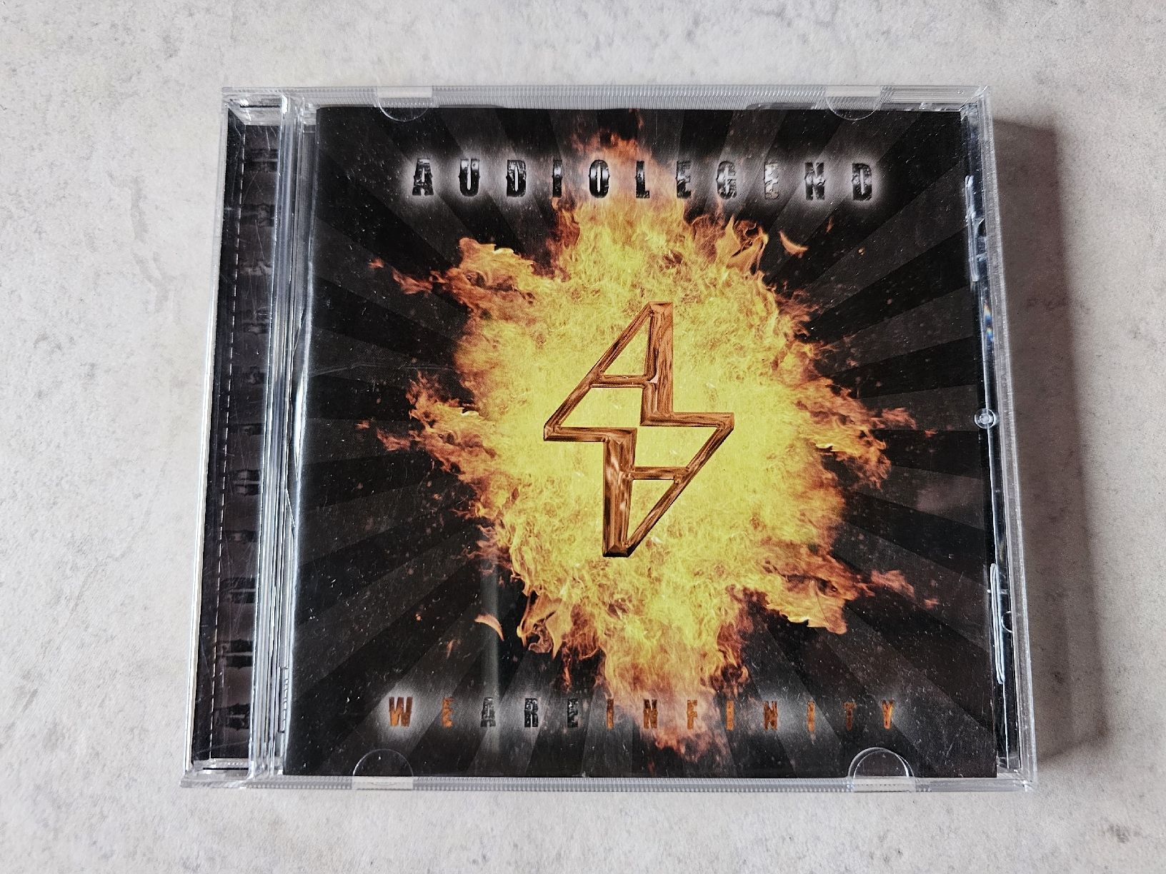 CD: Audiolegend  -  We Are Infinity – Usato da Schneisingen venduto da backstore24