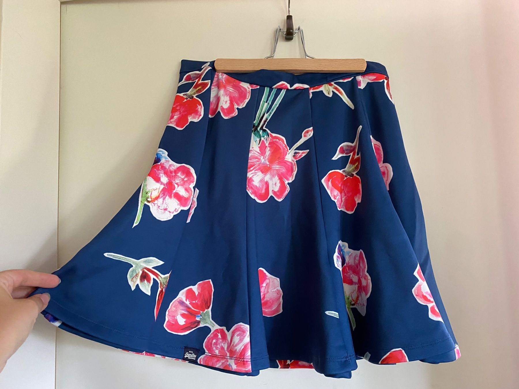 Gonne: Superdry Rock – Usato da Hünenberg venduto da a.u.849 2