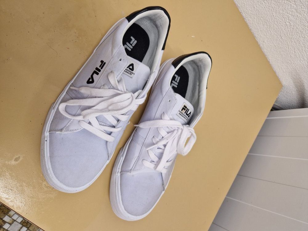 Fila Scarpe da uomo: Schuhe Marke Fila – Usato da Eyholz venduto da aheio 1