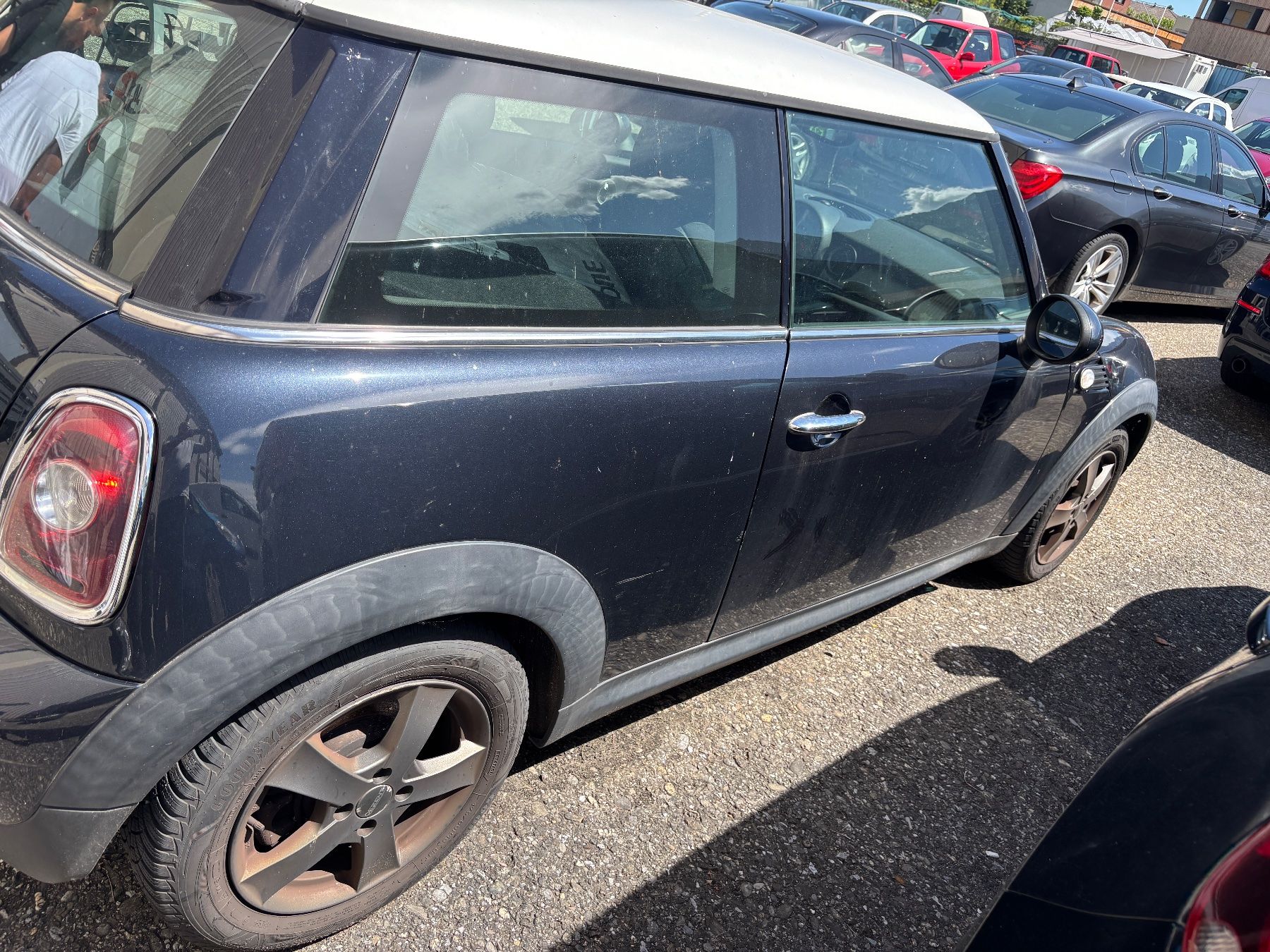 Mini Autos: Mini Cooper 1.6 Benziner Handschaltung – Gebraucht aus Eschen von kingkong010 2
