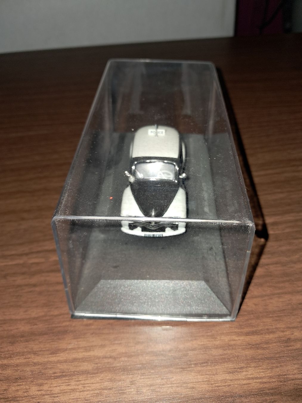 Renault Modellini d'auto: RENAULT 4CV police de Paris – Nuovo e nell'imballaggio originale da Le locle venduto da juliensaran 2