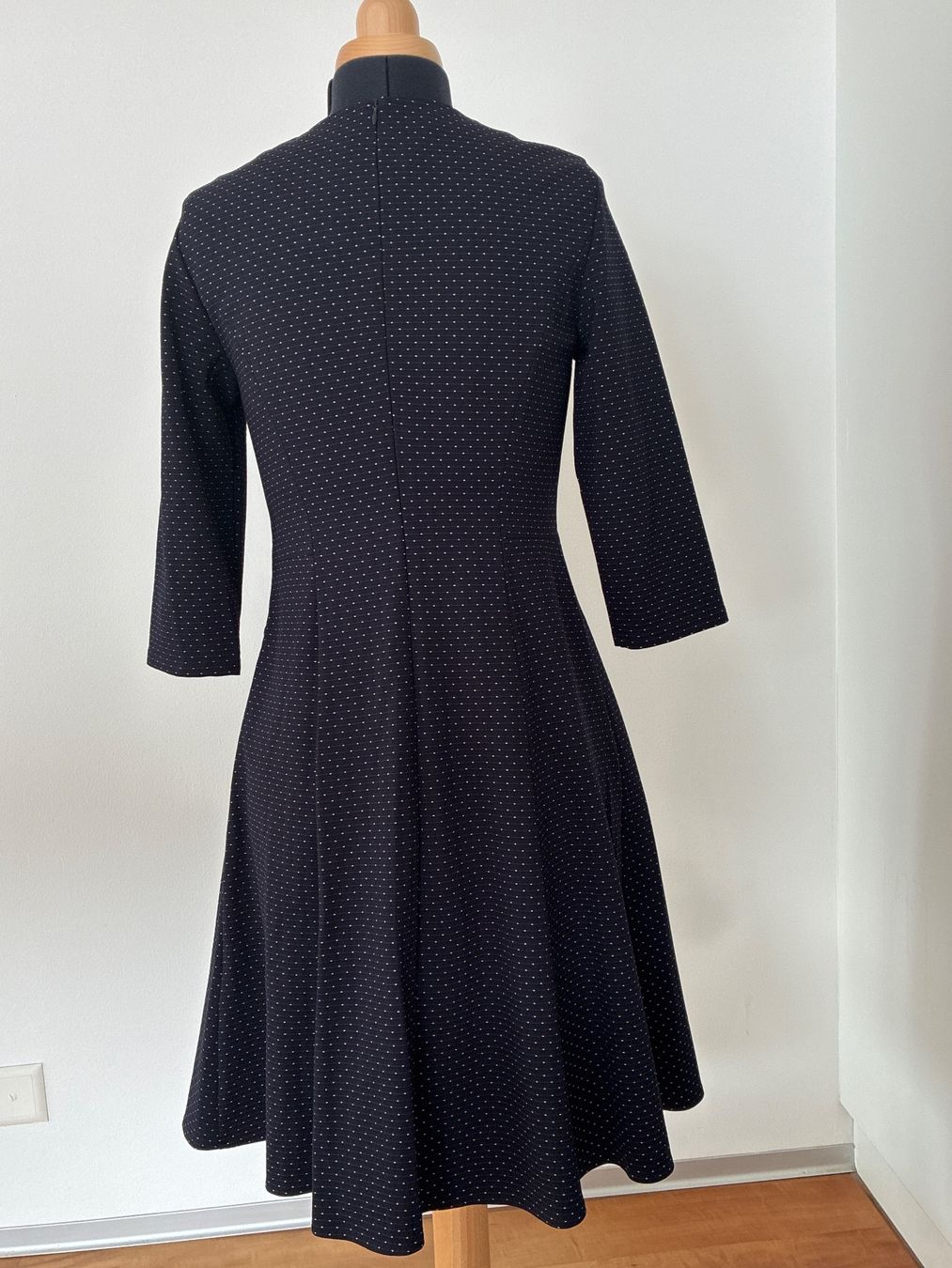Gerry Weber Vestiti: Elegantes Kleid von Gerry Weber Gr 38 – Usato da Davos Platz venduto da nanigl 2
