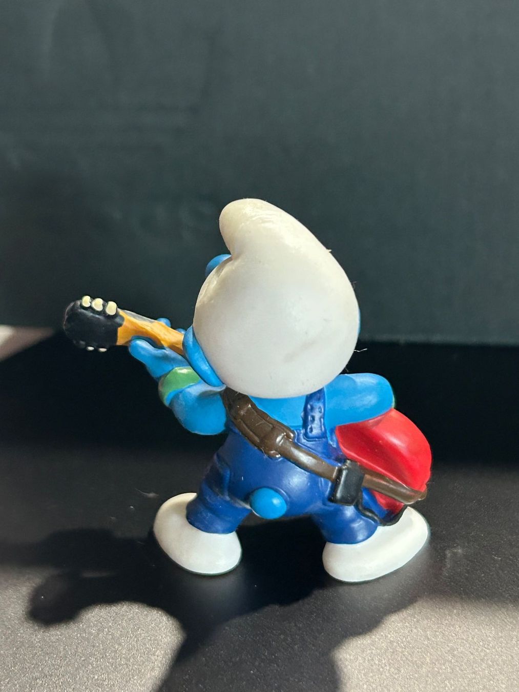 Schleich Statuette: Schleich Schlumpf Gitarre – Usato da Bassersdorf venduto da Shelby70 1