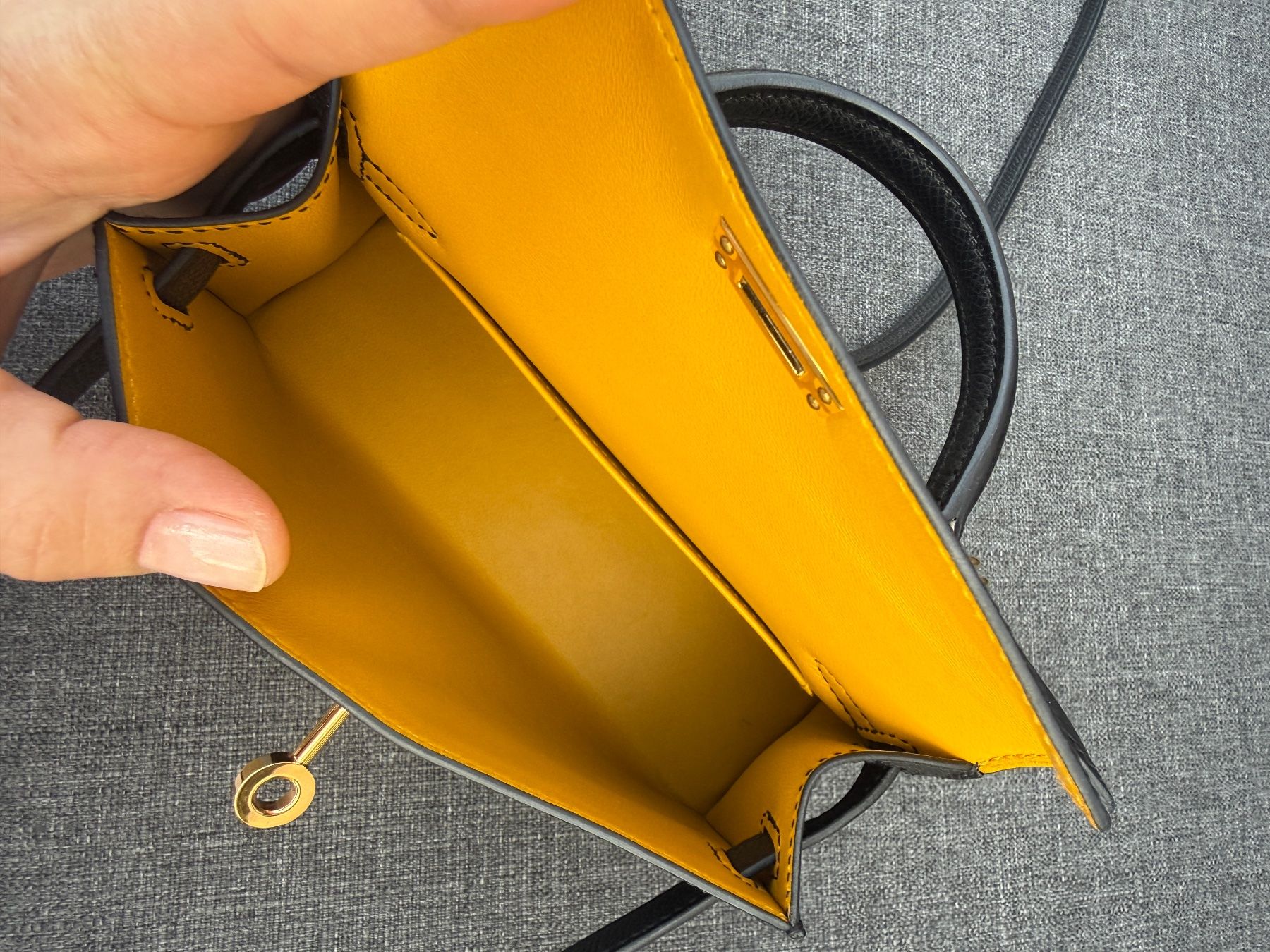 Hermès Taschen: Mini Kelly 20 – Neu (gemäss Beschreibung) aus Staad SG von Dut_wwd8 2