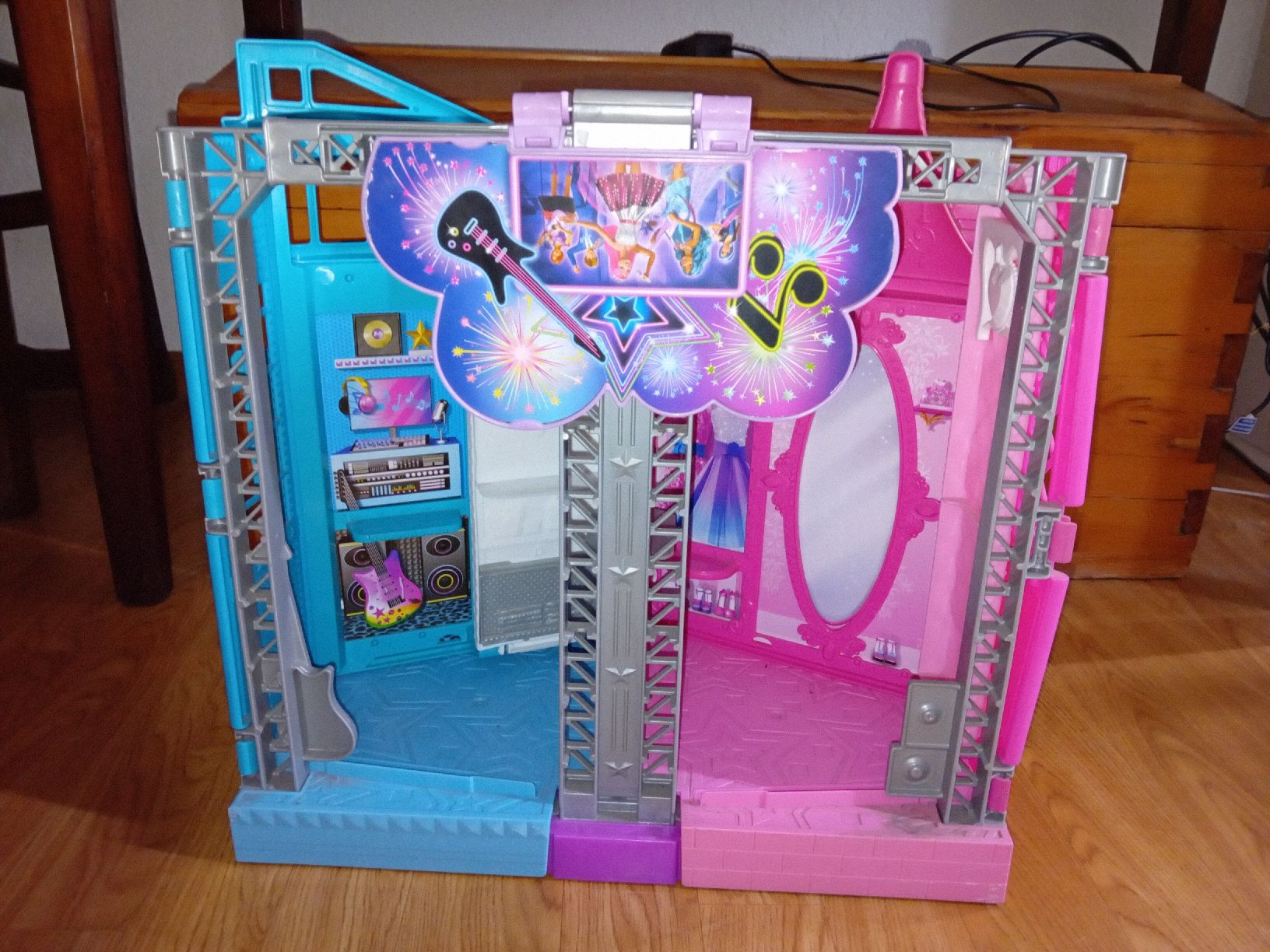 Mattel Spielhäuser: palco Rock Star Barbie 2014 – Gebraucht aus Biasca von Old_6blh 3