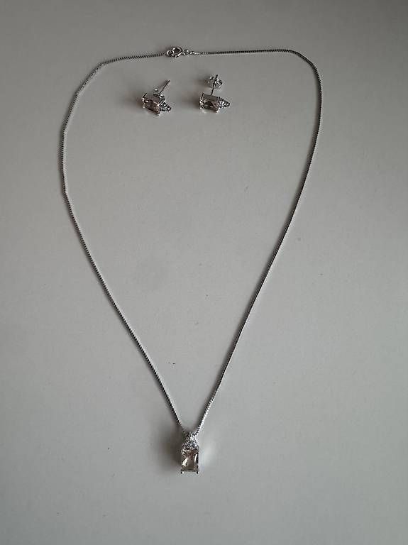 Sonstiger Schmuck: Silver-tone jewelry set – Gebraucht aus Affoltern am Albis von mat_vrk7