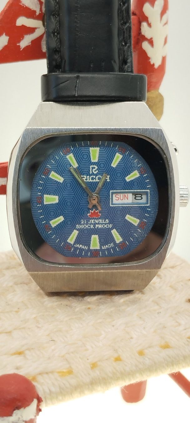 Orologi: Montre ricoh récupéré – Usato da La Chaux-de-Fonds venduto da jac_9llg
