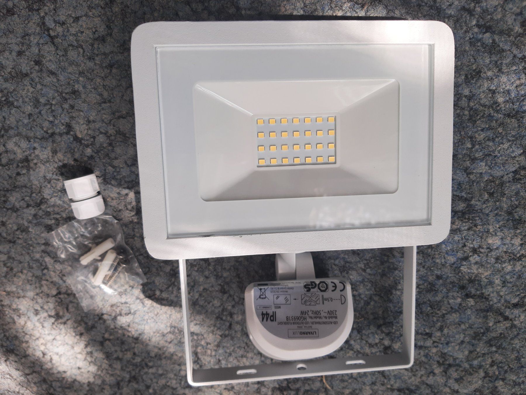 Lampen: LED-Aussenstrahler – Neu (gemäss Beschreibung) aus Sirnach von Lamach
