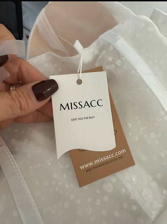 Vestiti: ABITO-VESTITO DA SPOSA NUOVO  – Usato da Lugano venduto da club.888 1