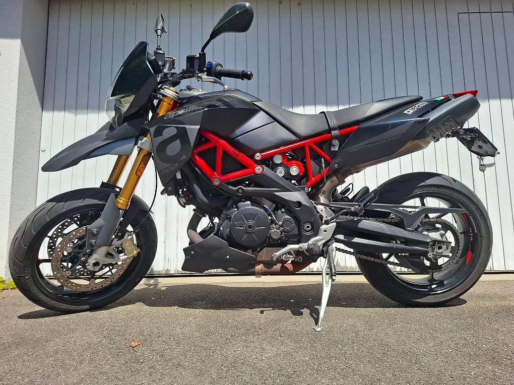 Strada: Aprilia Dorsoduro 900 – Usato da Thun venduto da leo_68pn