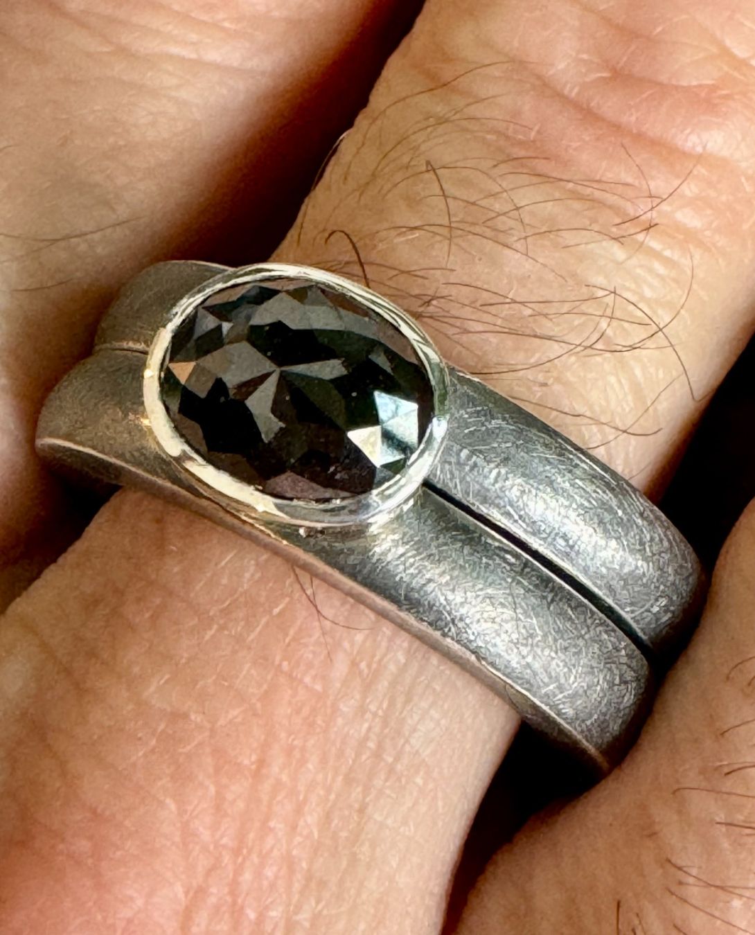 Anelli: Riesengrosser - echter, hochwertiger schwarzer Diamant-Ring! – Nuovo e nell'imballaggio originale da Jona venduto da Herzschmiede