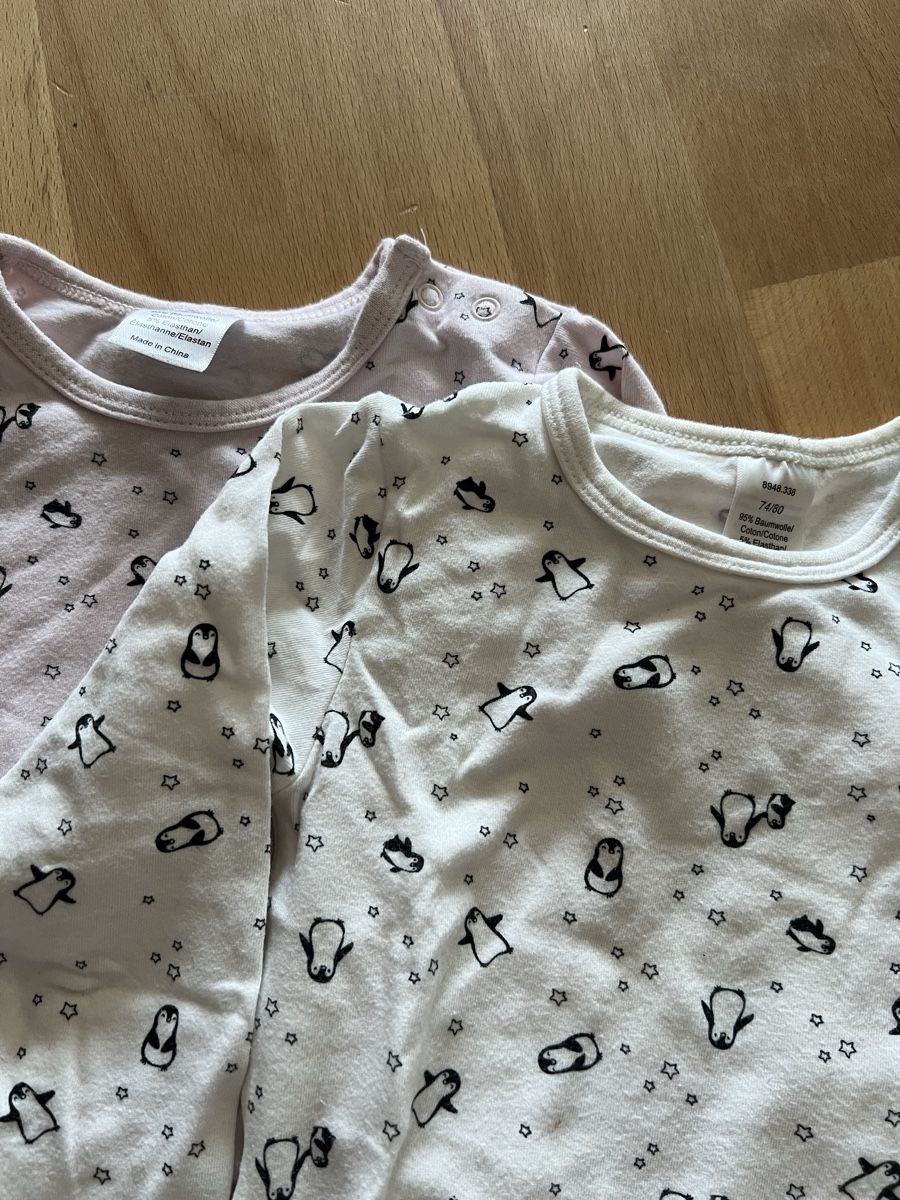 Lotti & Set di vestiti: 2x Body langarm Grösse 74/80 – Nuovo (secondo la descrizione) da Toffen venduto da Vanessa_Germann 1