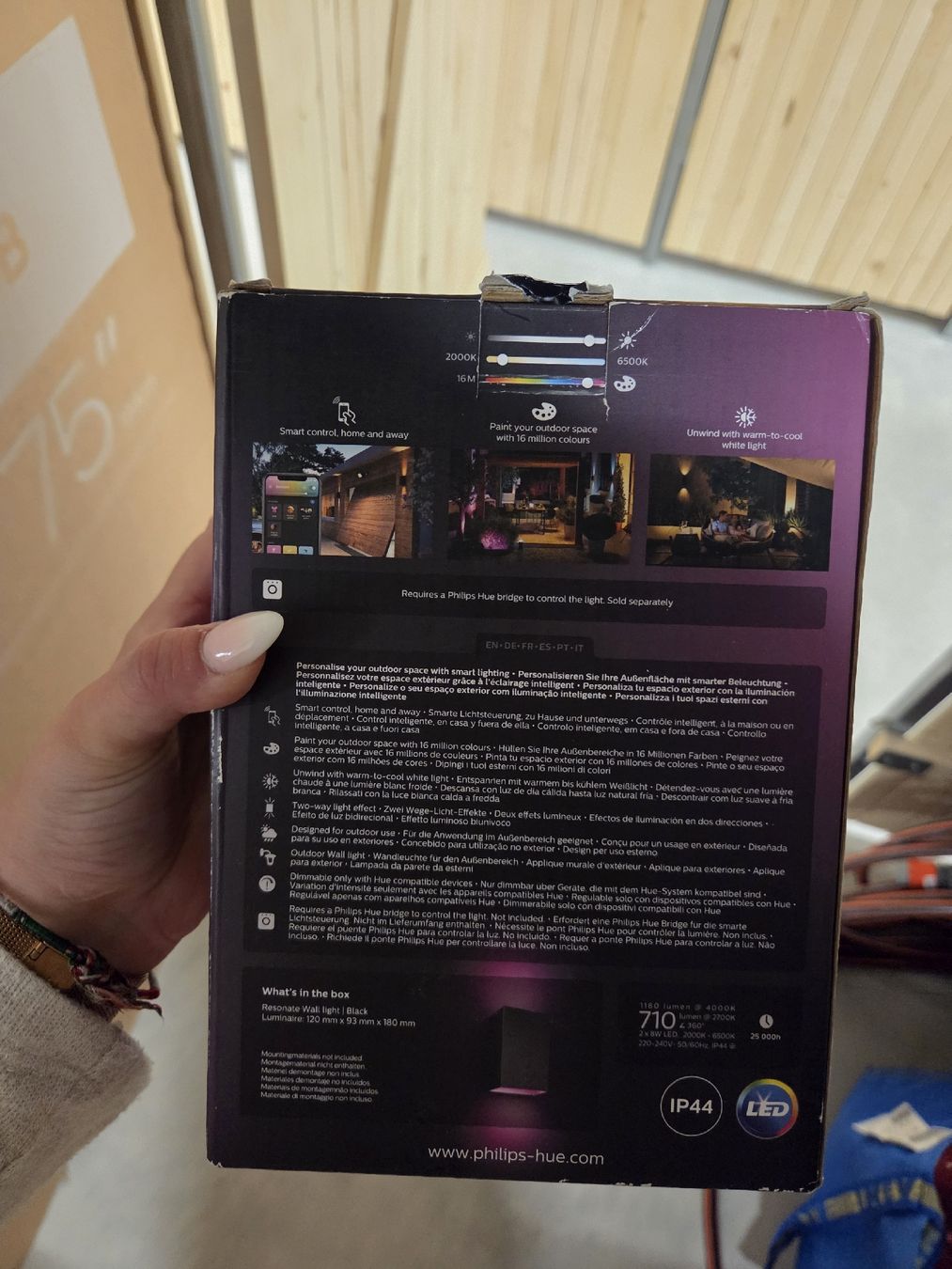 Philips Lampen: Phillips Hue Aussenleuchte – Neu und originalverpackt aus Untervaz von lara061 2