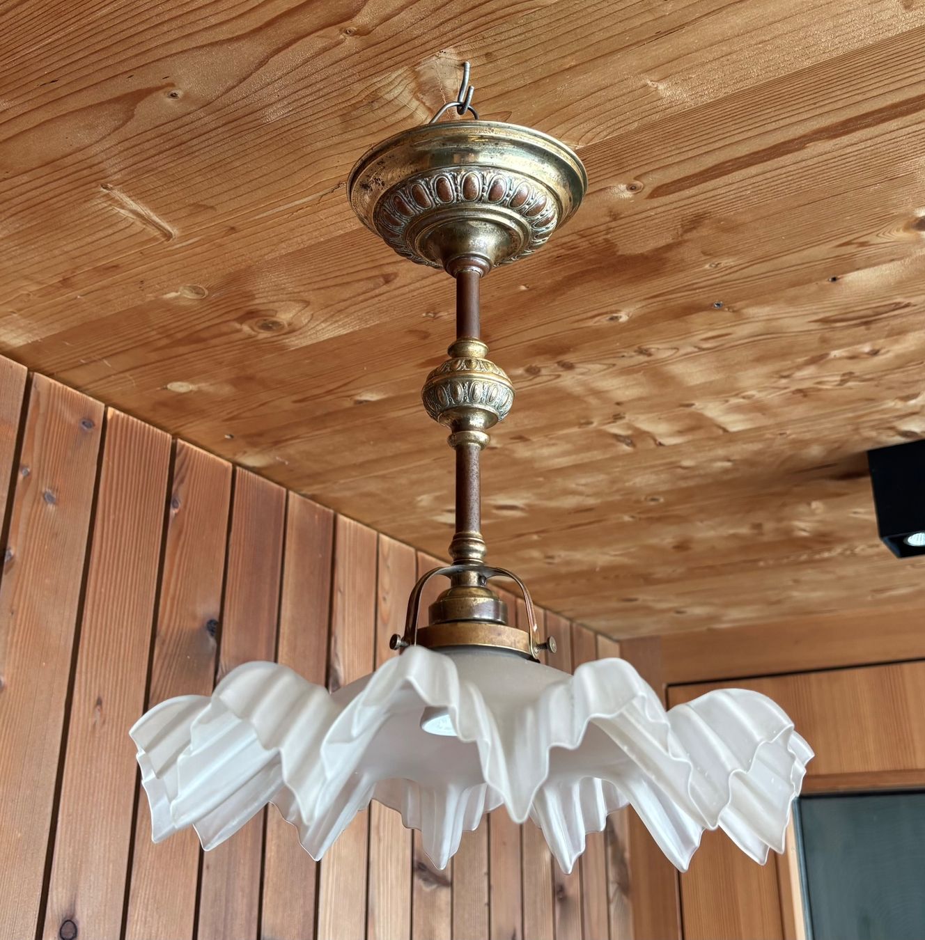 Lampade: Original antike Jugendstil Hängelampe – Usato da Lüchingen venduto da Eeizo 2