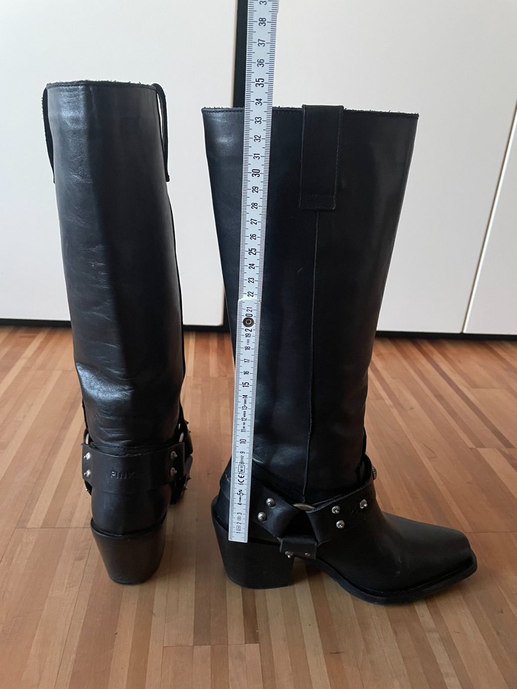 Pinko Scarpe da donna: Pinko Biker Western Boots – Usato da Zürich venduto da nao_6f5t 2