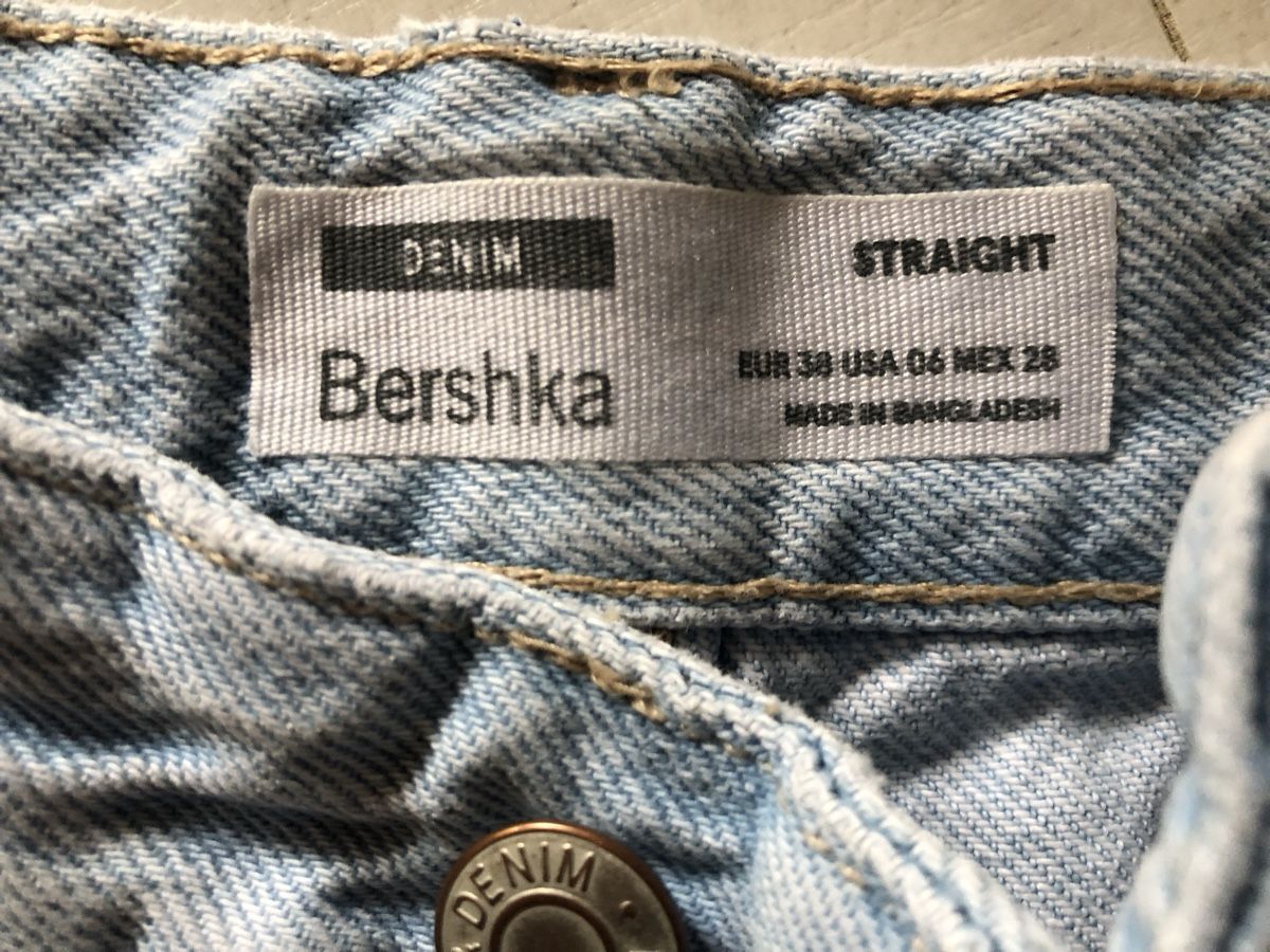 Bershka Jeans: Jeans bershka taille 38 – Nuovo (secondo la descrizione) da Renan BE venduto da atila08 1