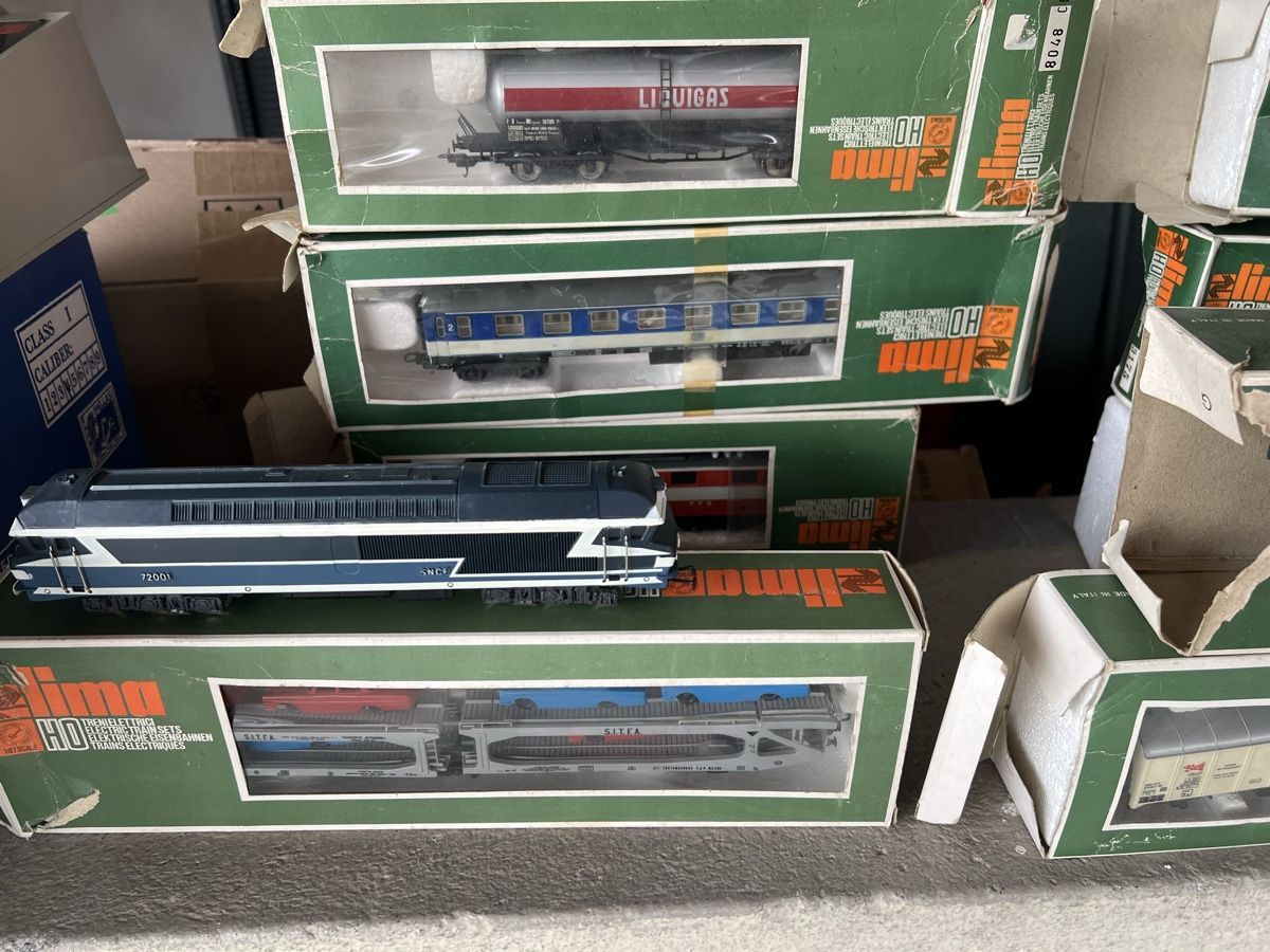 Modellini di ferrovie: Modelleisenbahn – Difettoso da Egliswil venduto da Mahart 1