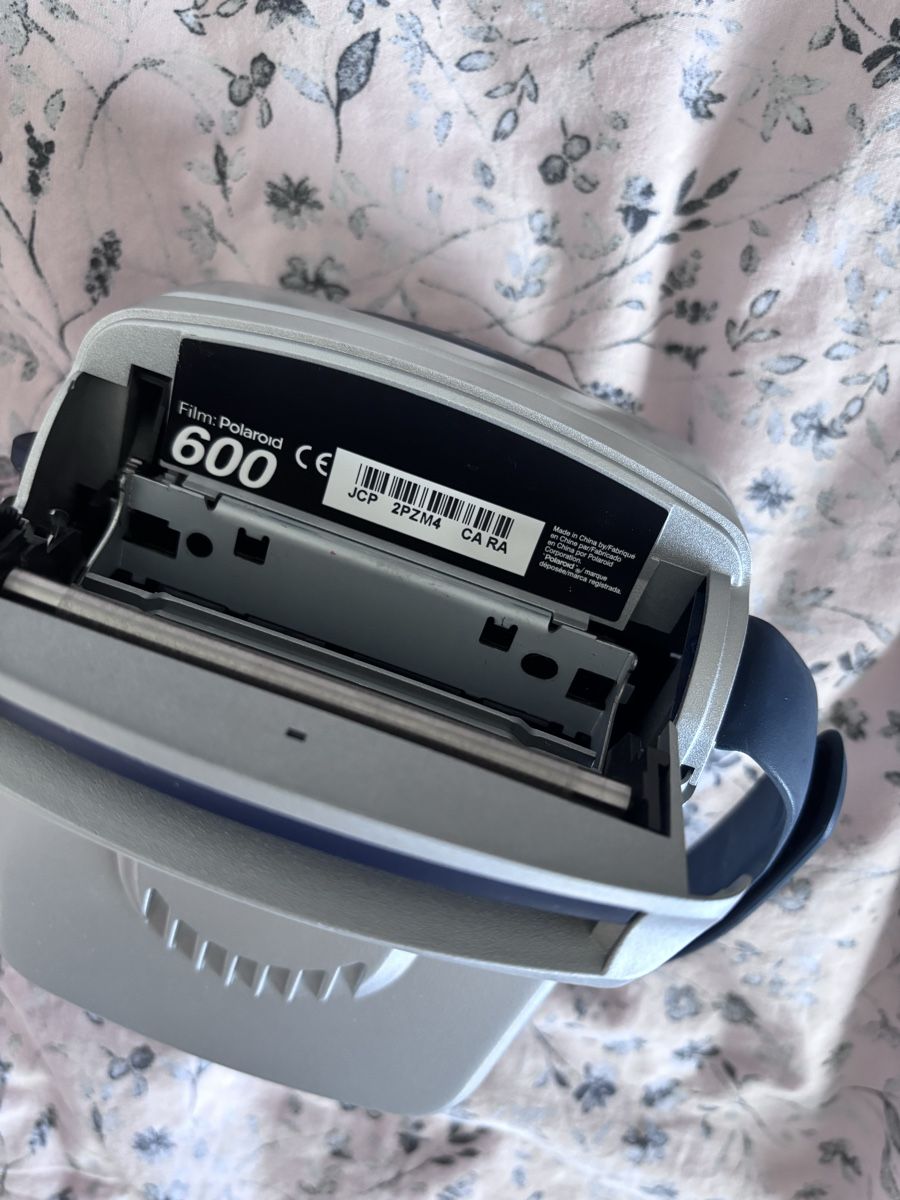 Polaroid Appareil photo: Polaroid Kamera – D'occasion à Frick par fra_cb2l 1