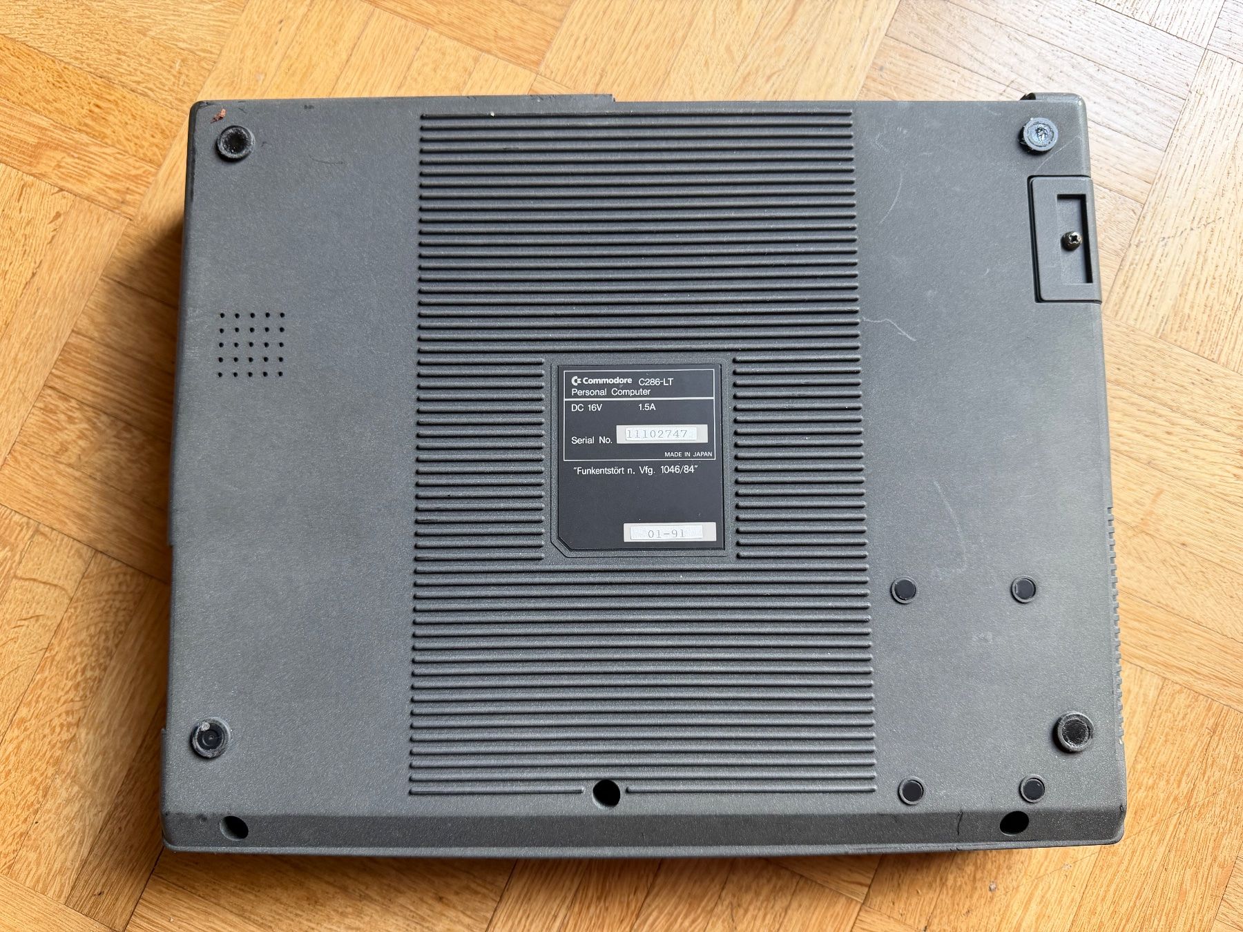Commodore PC: Commodore C286-LT Laptop – Usato da Adliswil venduto da synchrot 6