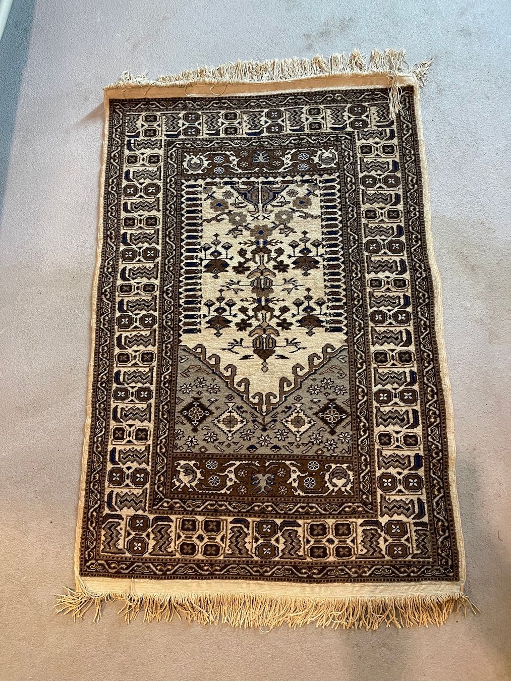 Tappeti: Tunesischer oder Marokkanischer Teppich 123x87cm – Usato da Zürich venduto da D_Artagnan