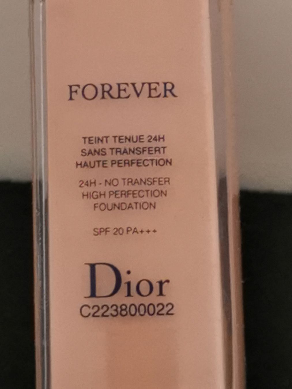 Make-up: 7 Hochwertige Foundations - Creme – Gebraucht aus Schlieren von vlalif 4