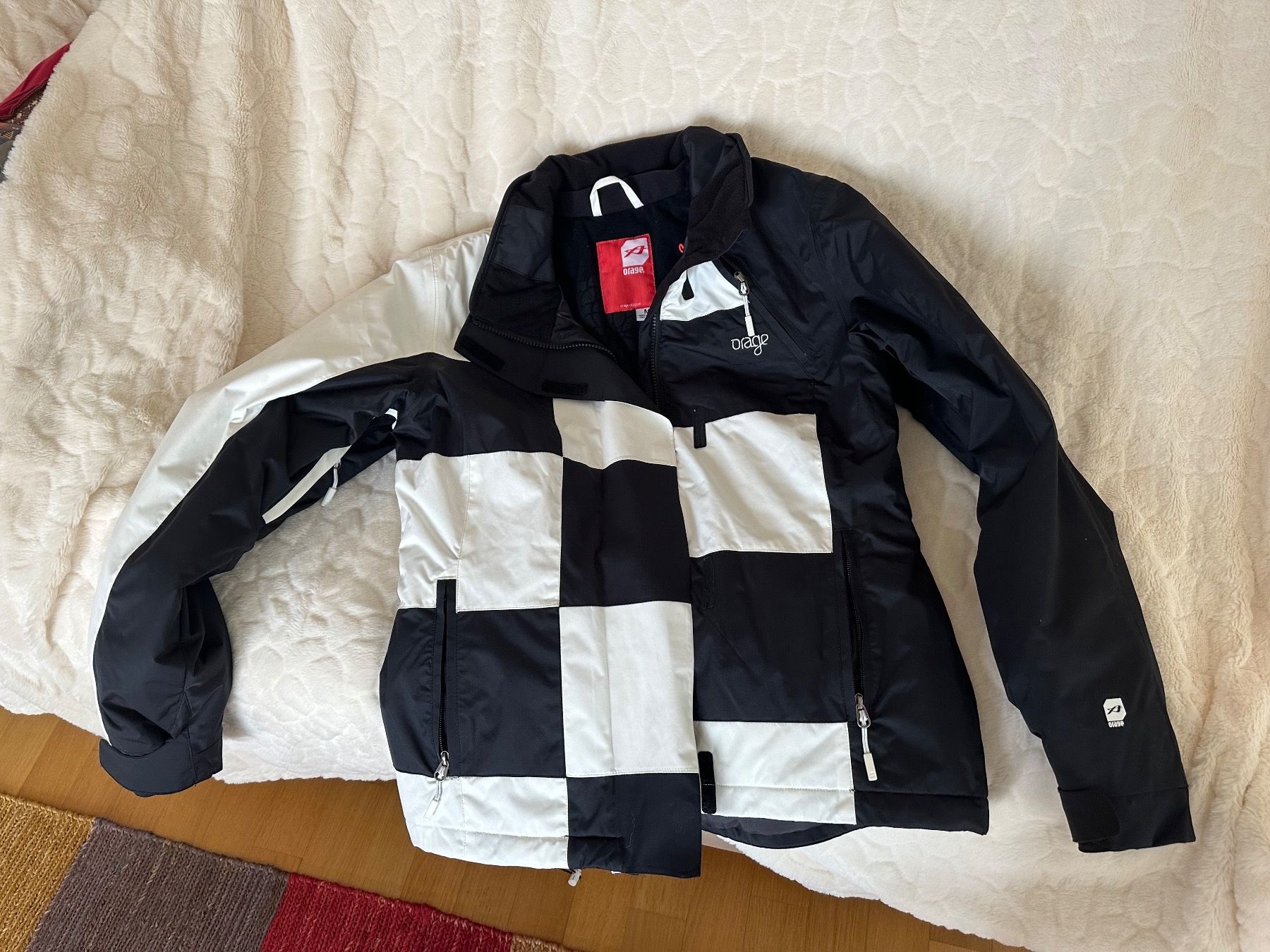 Skis: Ski Jacke – D'occasion à Kriens par cha_5yhb 9