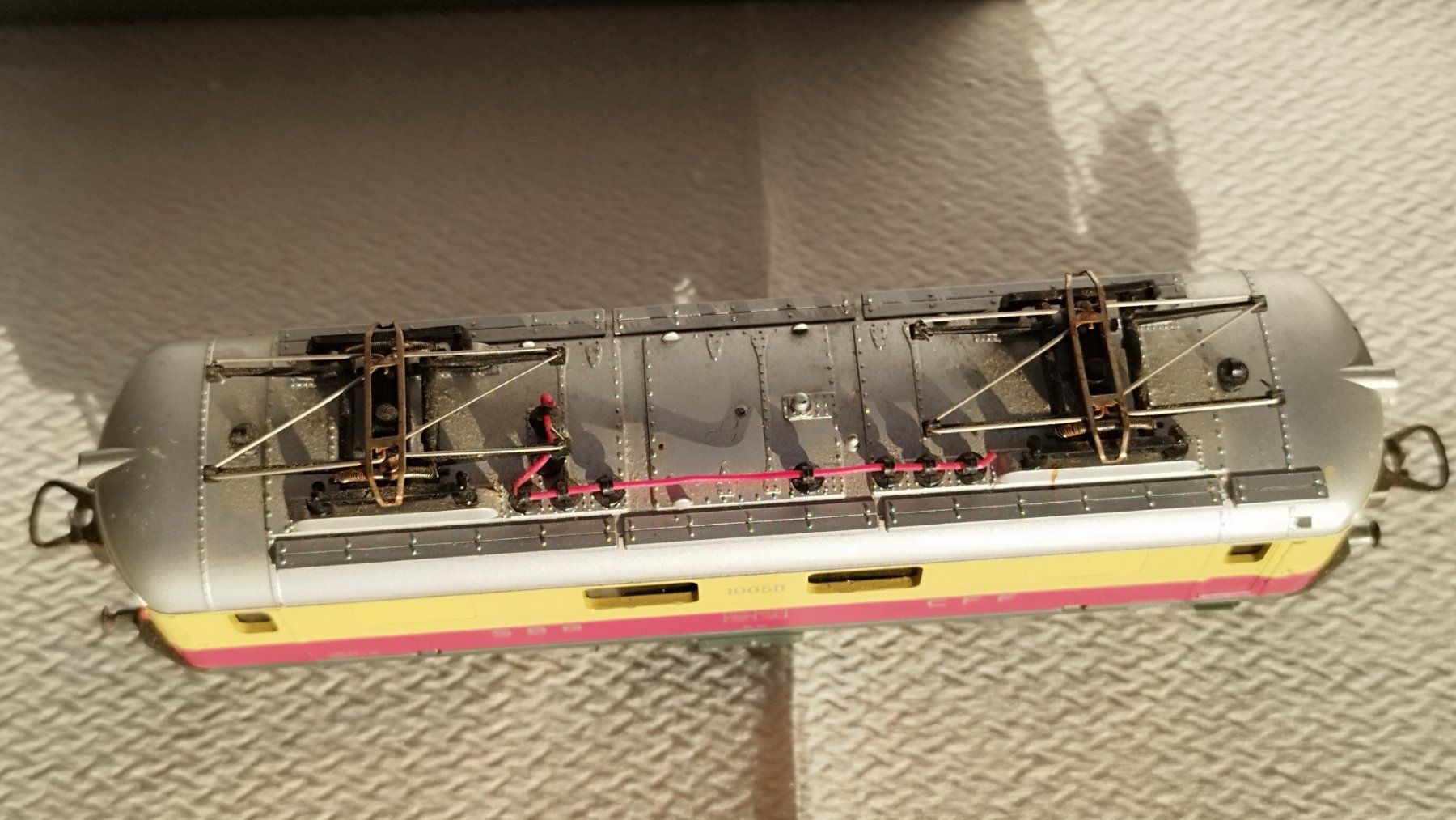 Lima Modellini di ferrovie: Lima H0 E-Lok BR 10050 SBB Gleichstrom Analog OVP – Usato da Urtenen-Schönbühl venduto da Kernbeisser25 9