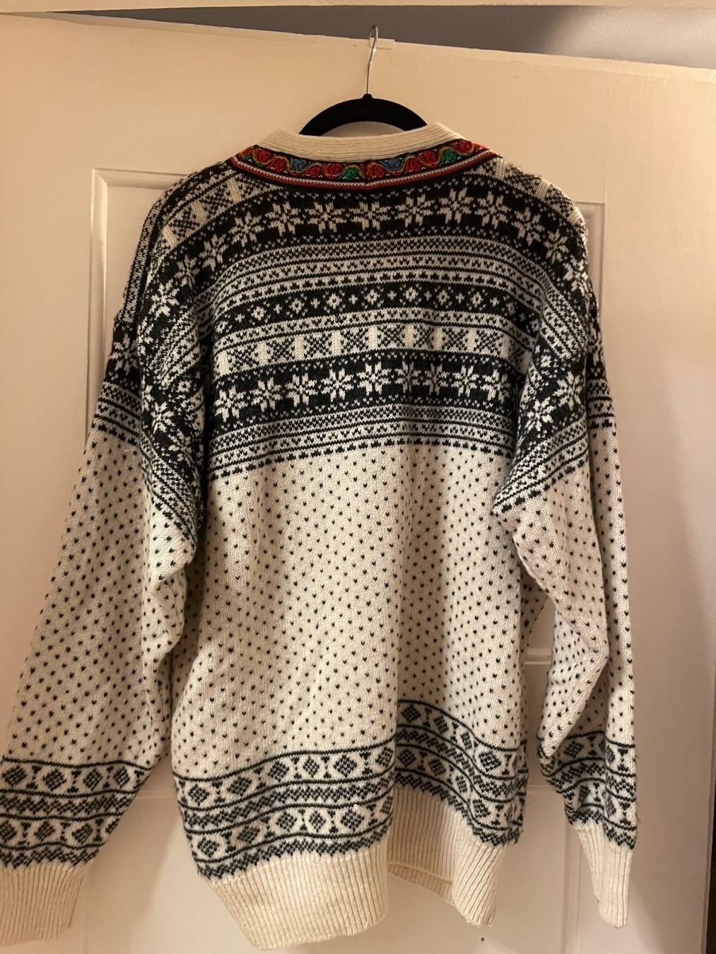 Pullover & Sweatshirts: Wunderschöner Norweger Pulli – Gebraucht aus Zürich von  2