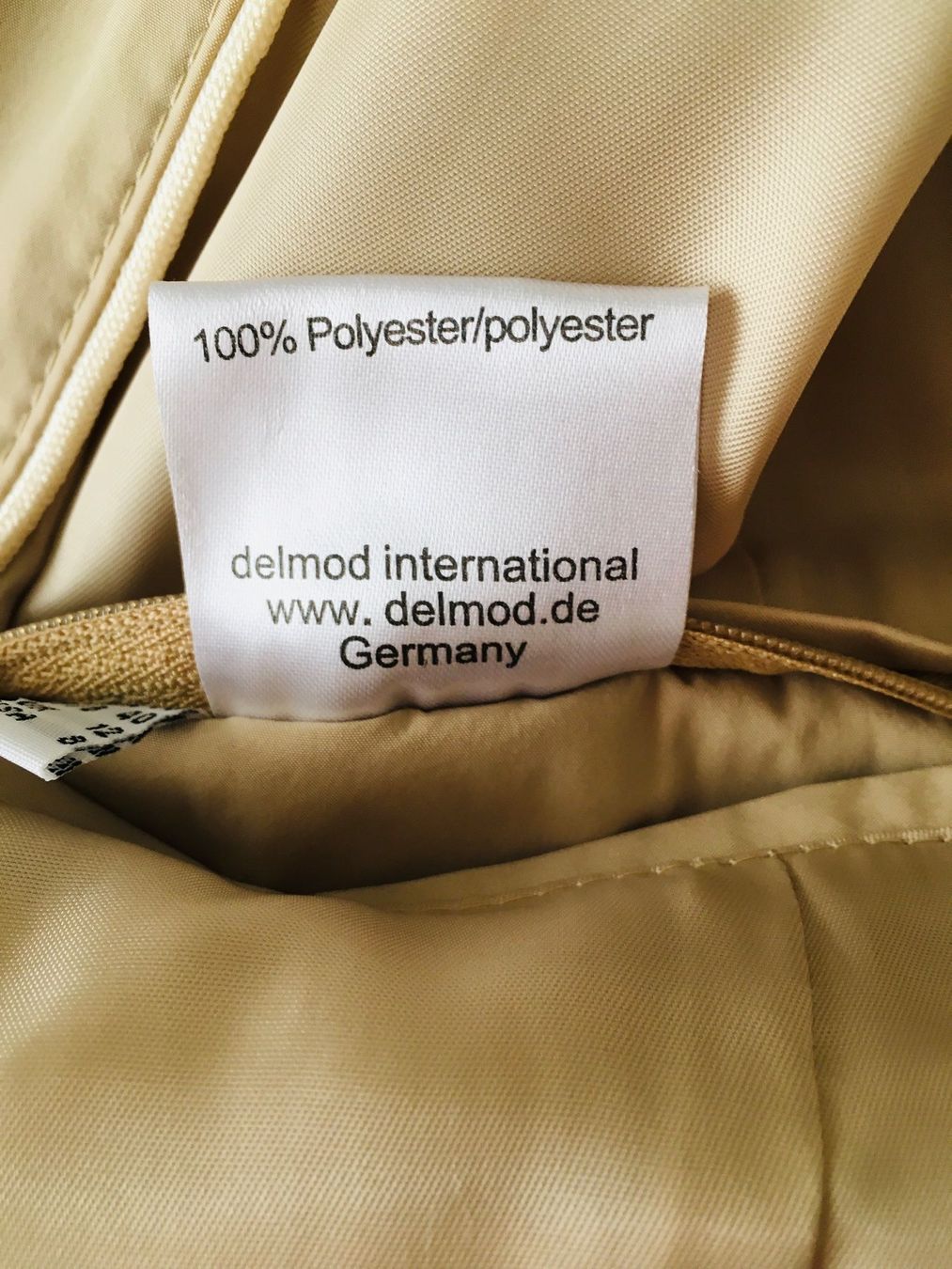 Giacche: Warme neuwertige edle beige Winterjacke – Nuovo (secondo la descrizione) da Bern venduto da Smile-2707 6