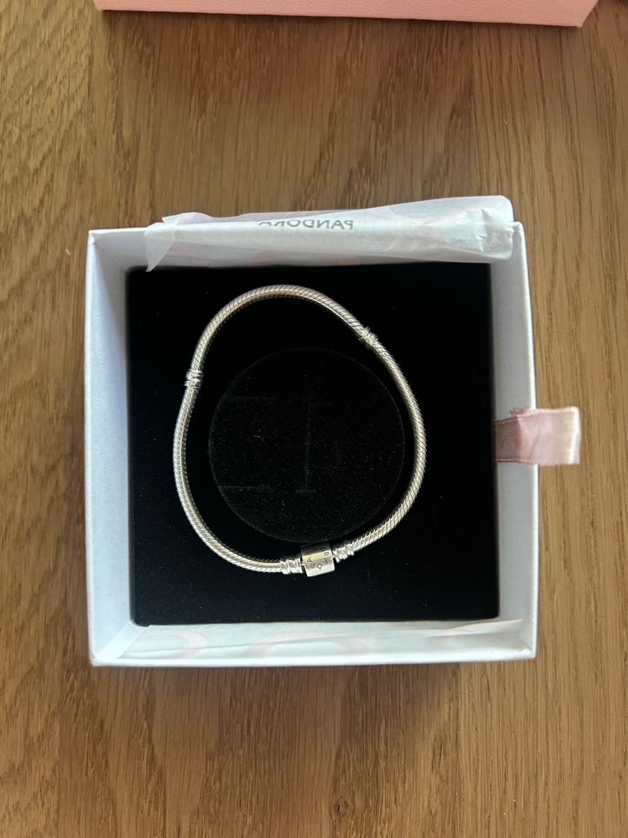 Pandora Bracelets: Pandora Armband 19cm – Neuf (Voir description) à Schöftland par DesignbyNaja