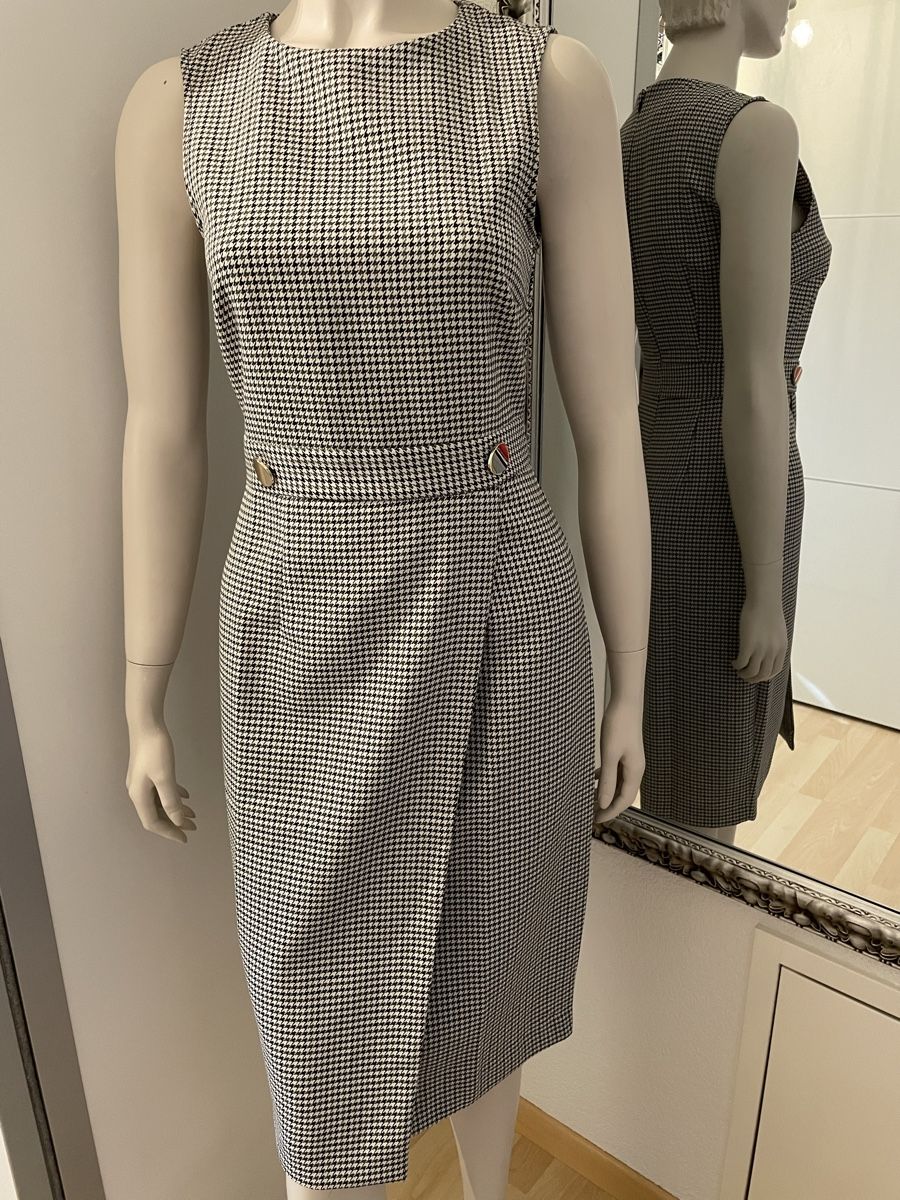 H&M Kleider: Etuikleid – Gebraucht aus Langendorf von PetLuna