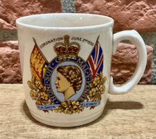 1953 QUEEN ELIZABETH Krönung Souvenir Tasse - London England