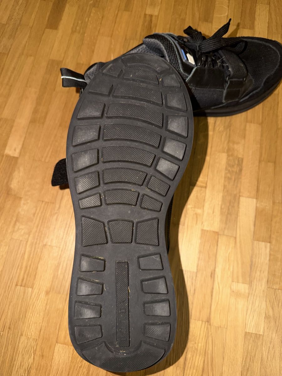Prada Scarpe da uomo: Prada Mechano Sneakers – Usato da Strengelbach venduto da Kikiste 2