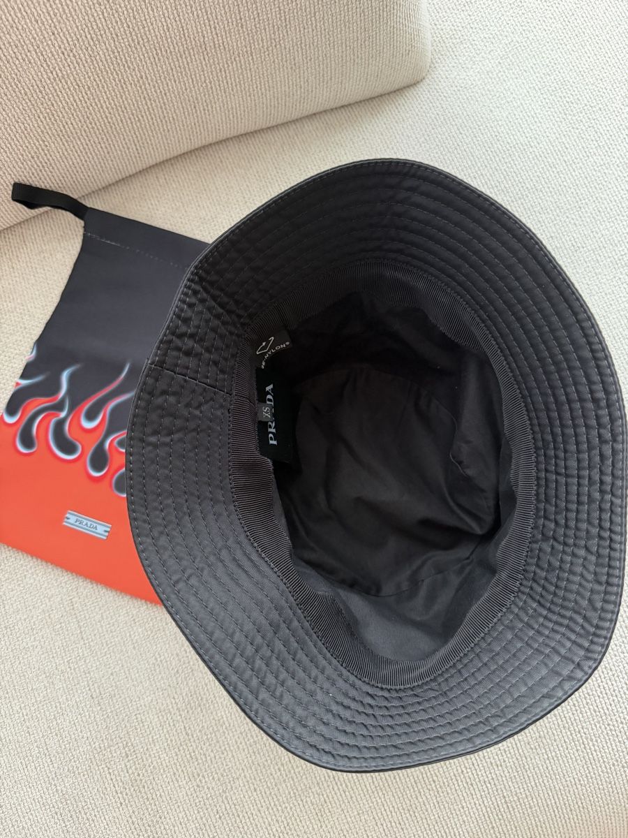 Prada Hüte, Mützen & Caps: Prada Bucket Hat – Neu (gemäss Beschreibung) aus Wädenswil von ine_gl2r 2