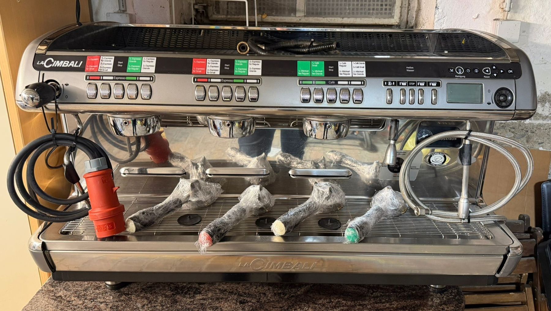 Cimbali Macchine per caffè & Macchine per espresso: LA CIMBALI M39 DOSTARON Kaffemaschine – Usato da Zürich venduto da 5183840711 1