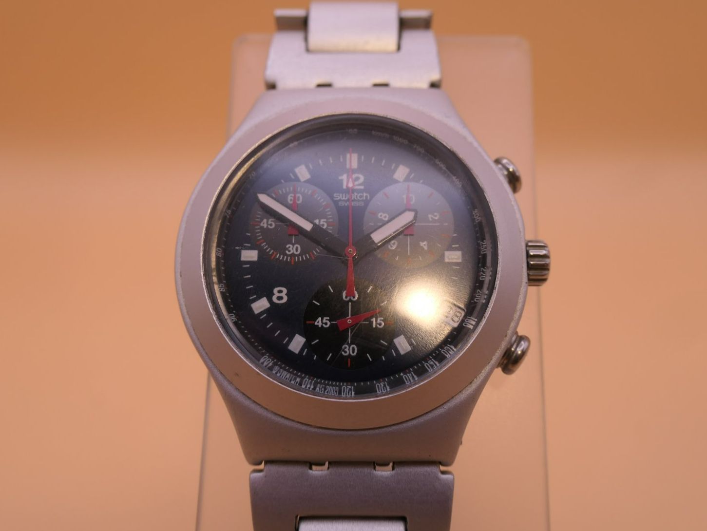 Swatch Uhren: Swatch Irony Chrono "MIGHTY" YCS4015AG, neue Batterie – Gebraucht aus Thun von CHRONOTIKA